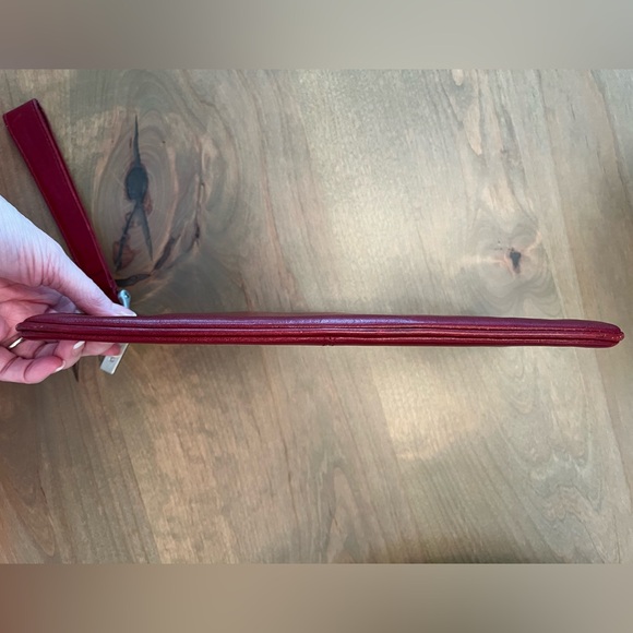 HOBO Brand Red Leather Wristlet - Picture 10 of 16